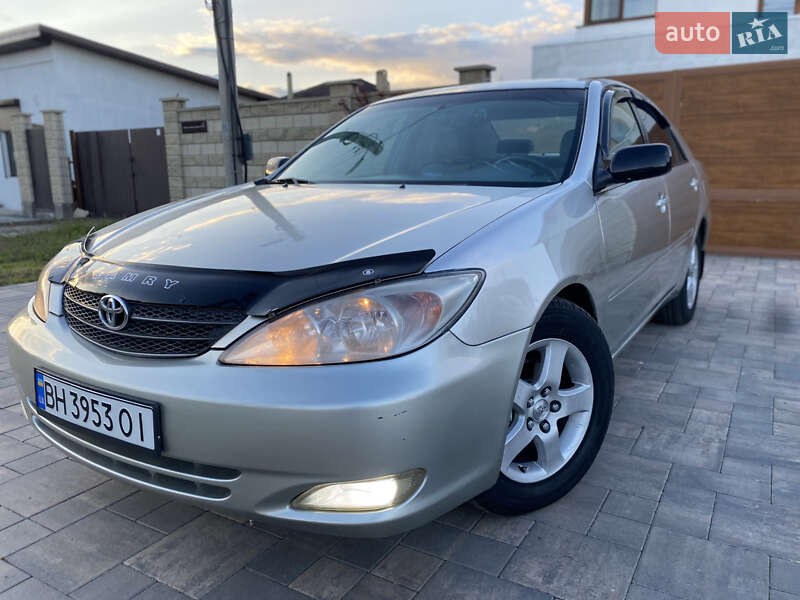 Toyota Camry (2002)