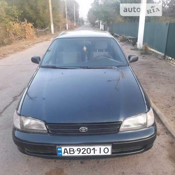 Toyota Carina e (1993)