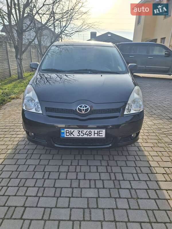 Toyota Corolla verso (2007)