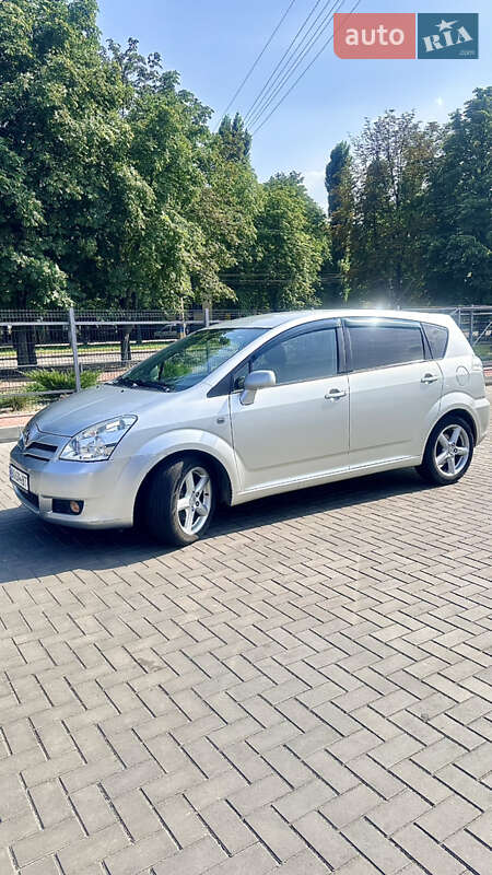Toyota Corolla verso (2007)