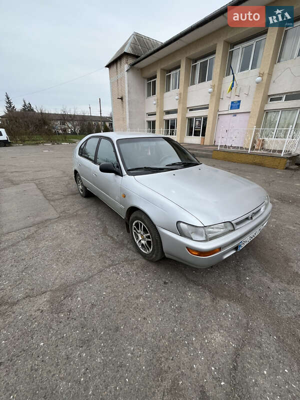 Toyota Corolla (1996)