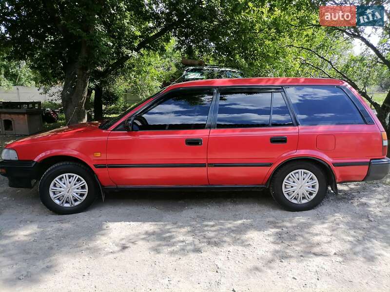 Toyota Corolla (1988)