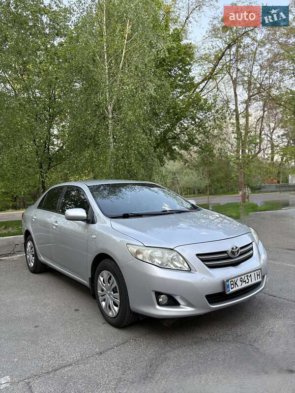 Toyota Corolla (2008)
