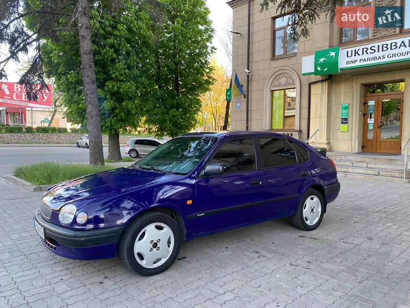 Toyota Corolla (1997)