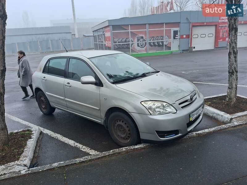Toyota Corolla (2006)