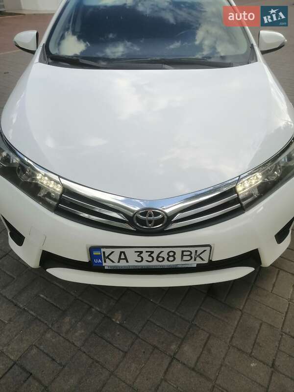 Toyota Corolla (2014)