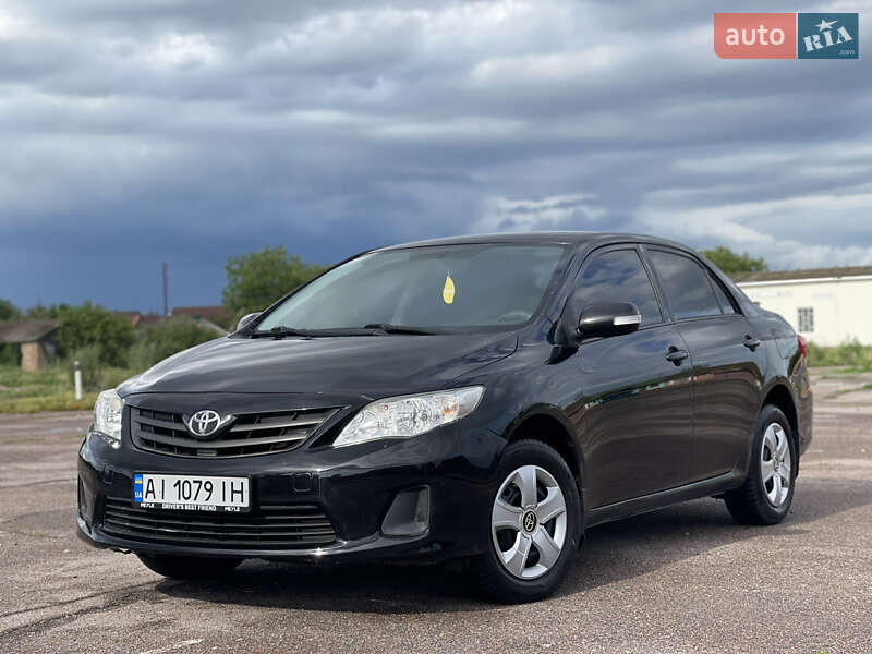 Toyota Corolla (2011)