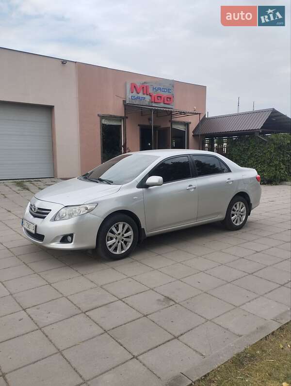 Toyota Corolla (2007)
