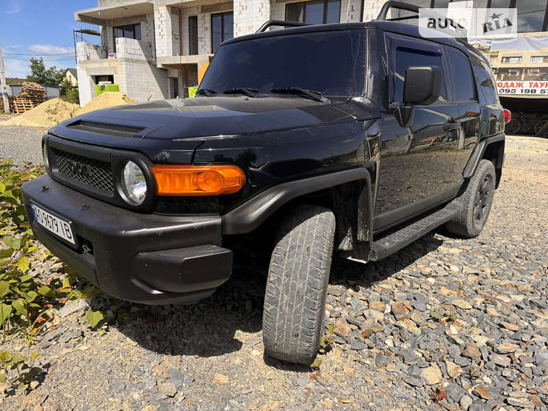 Toyota Fj cruiser (2008)