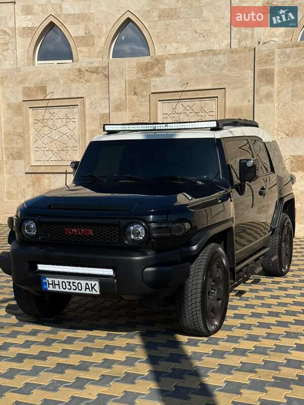 Toyota Fj cruiser (2006)
