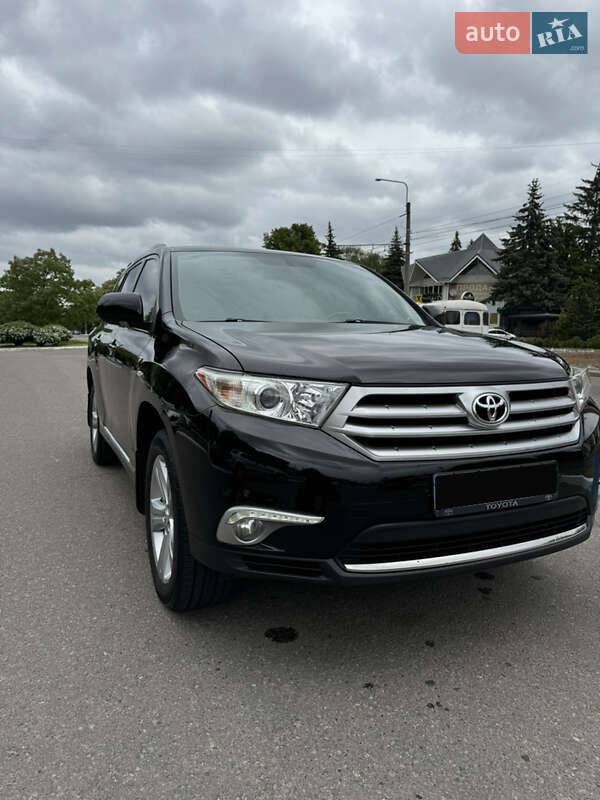 Toyota Highlander (2012)