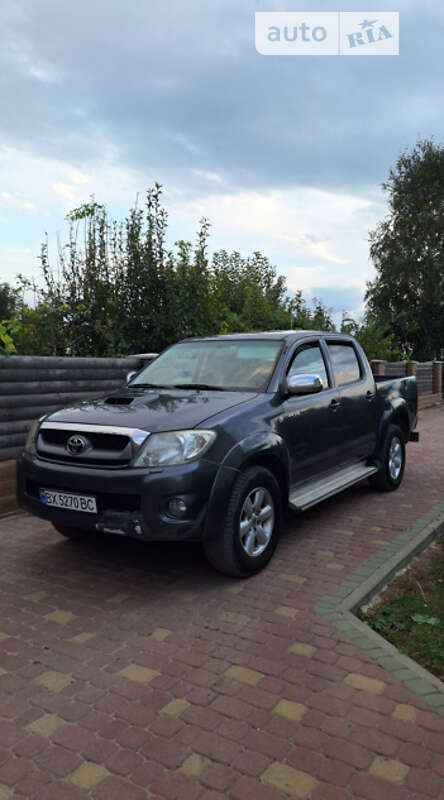 Toyota Hilux (2010)