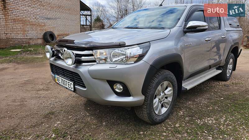 Toyota Hilux (2016)