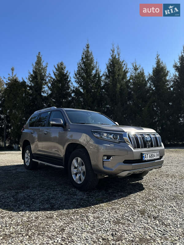 Toyota Land cruiser prado (2020)