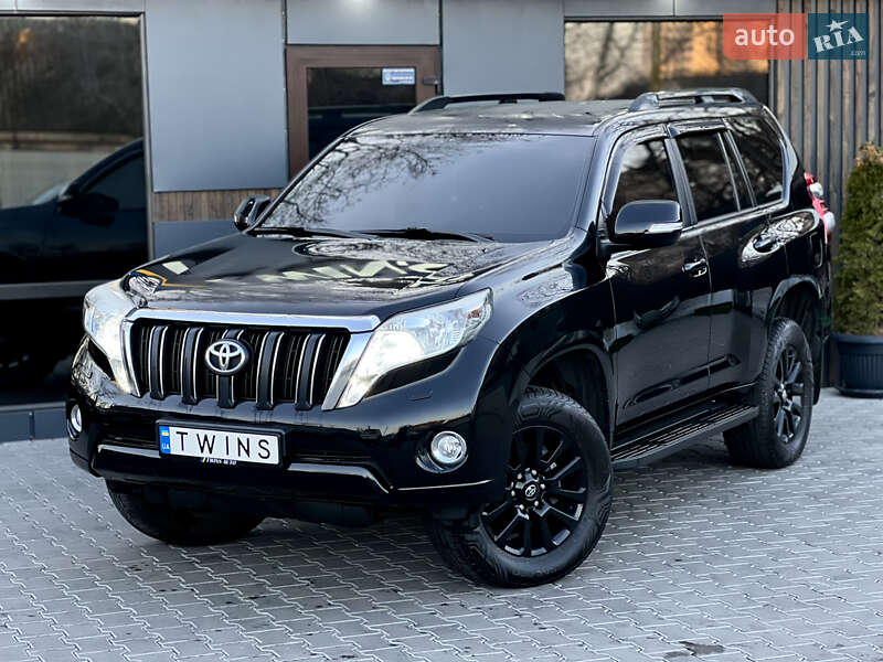 Toyota Land cruiser prado (2017)