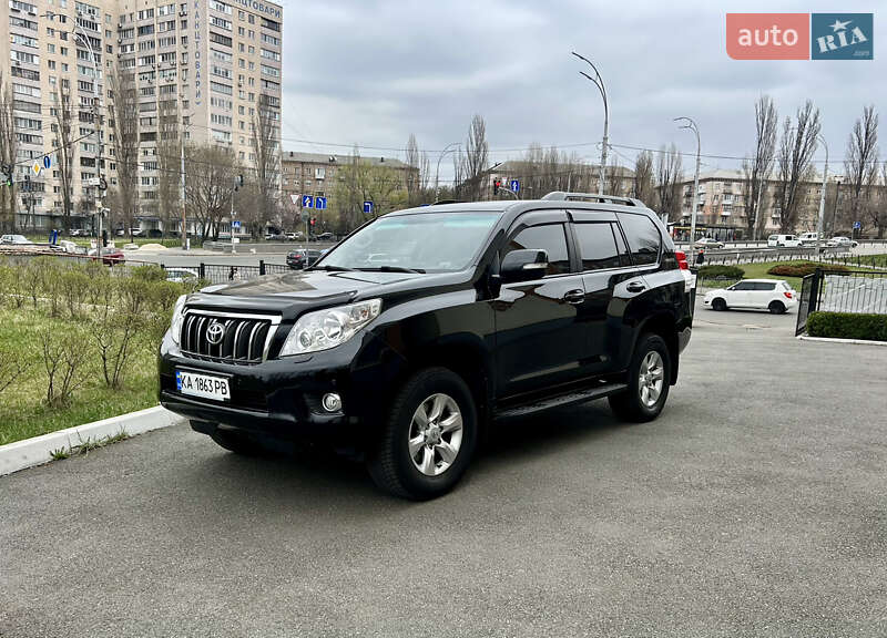 Toyota Land cruiser prado (2012)