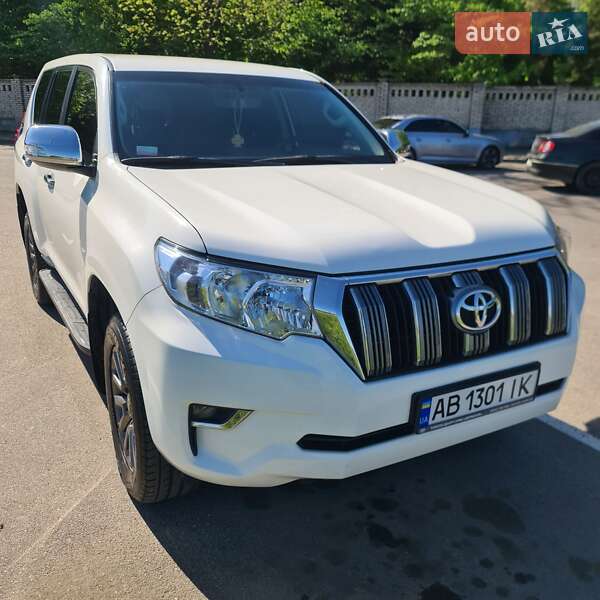 Toyota Land cruiser prado (2021)