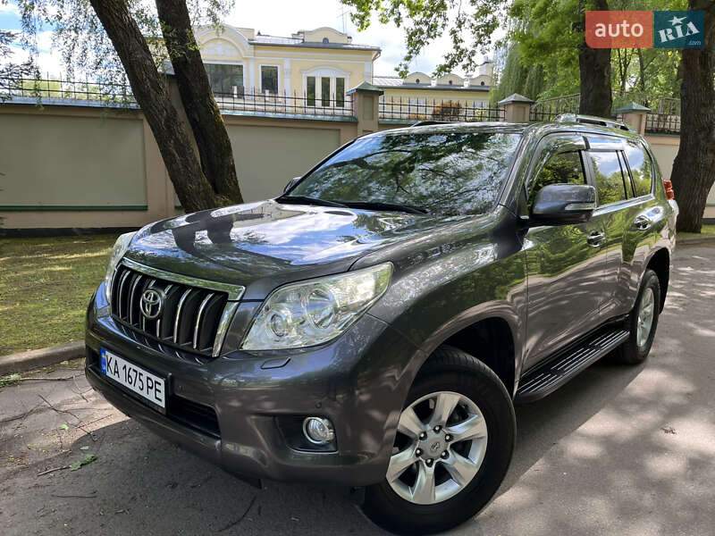 Toyota Land cruiser prado (2010)