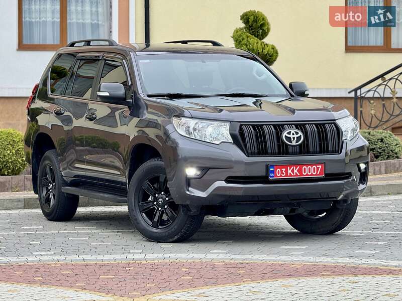Toyota Land cruiser prado (2020)