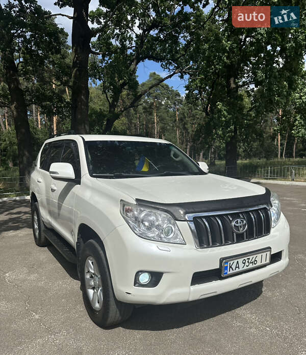 Toyota Land cruiser prado (2012)