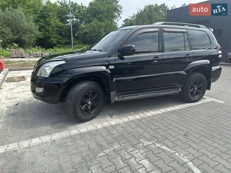 Toyota Land cruiser prado (2004)