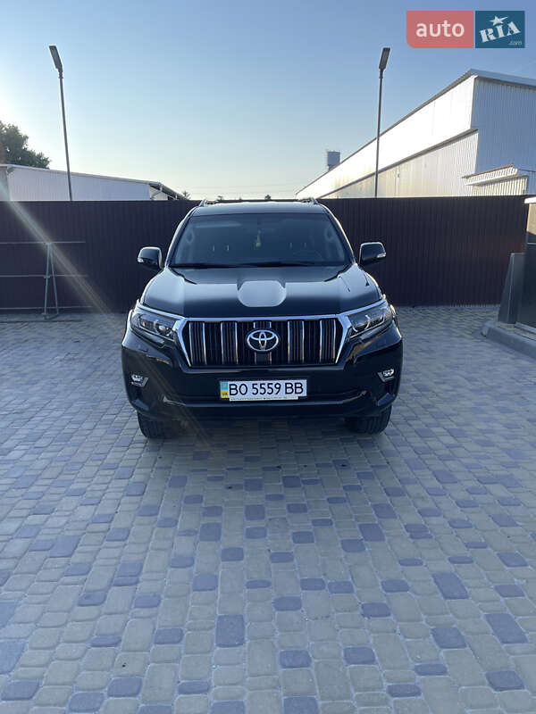 Toyota Land cruiser prado (2020)