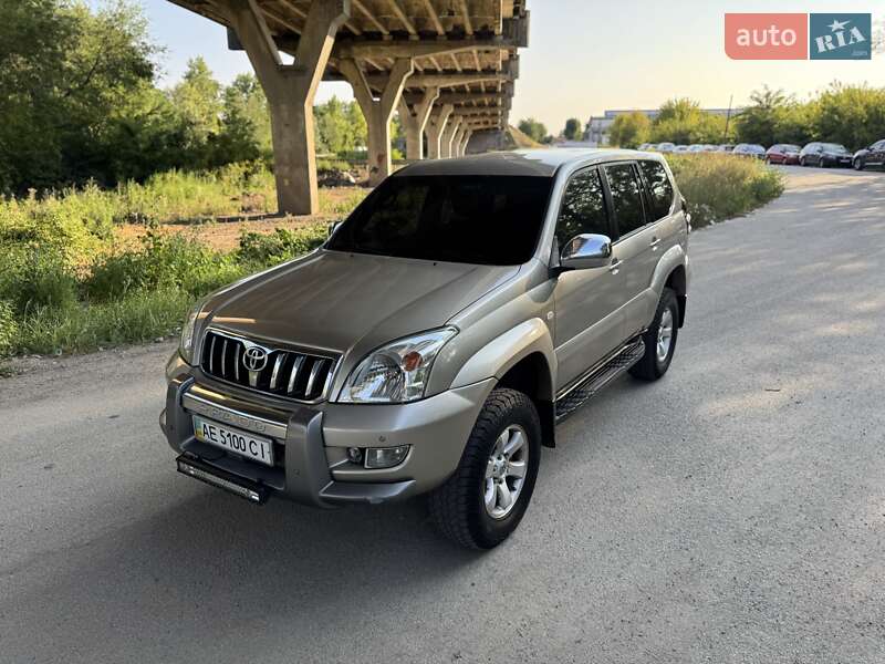Toyota Land cruiser prado (2004)