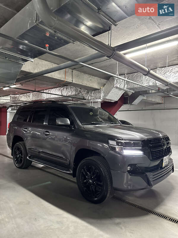 Toyota Land cruiser (2008)