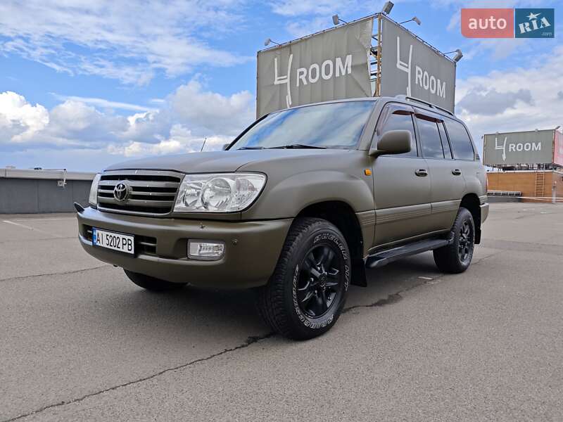 Toyota Land cruiser (2006)