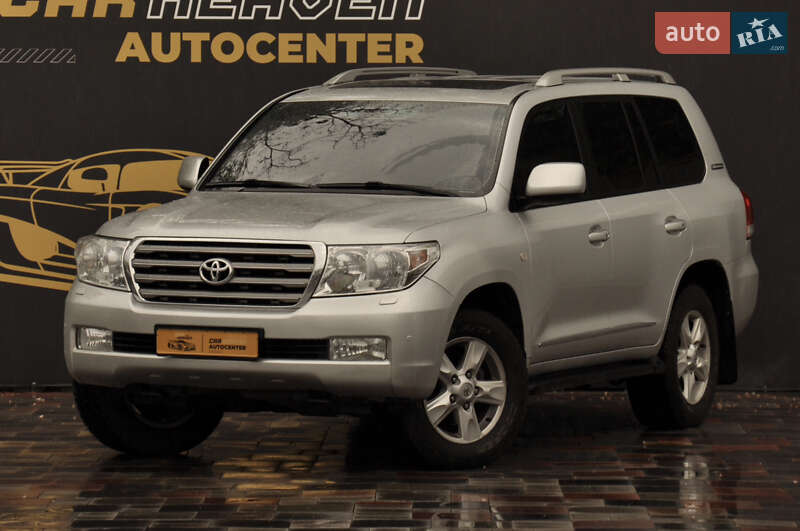 Toyota Land cruiser (2011)