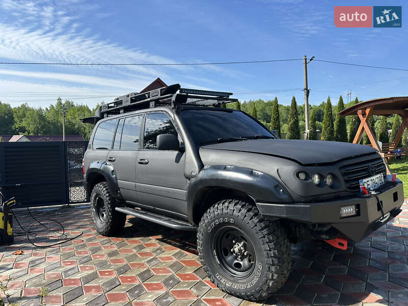 Toyota Land cruiser (2000)