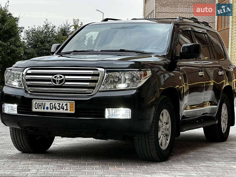 Toyota Land cruiser (2010)