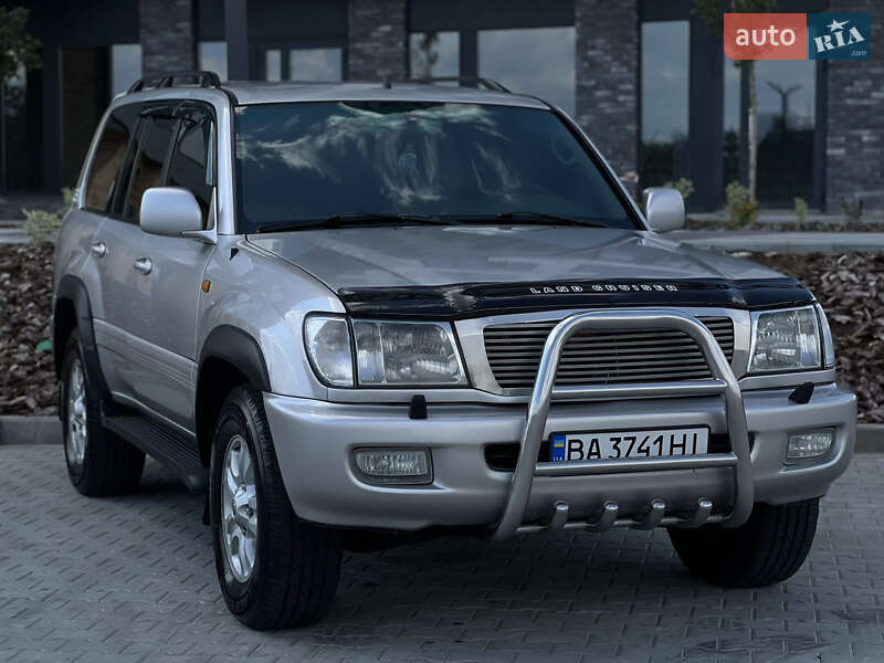 Toyota Land cruiser (2000)