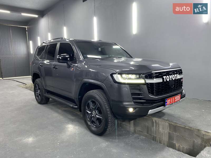 Toyota Land cruiser (2021)
