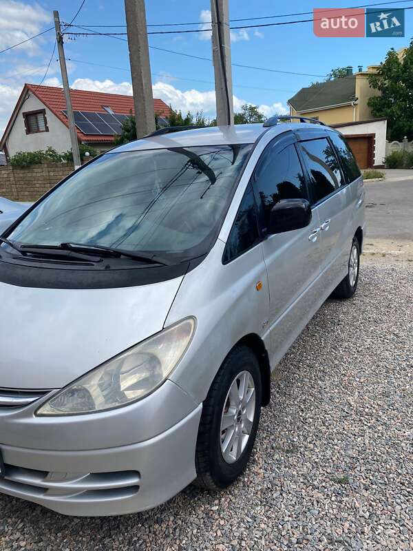 Toyota Previa (2003)