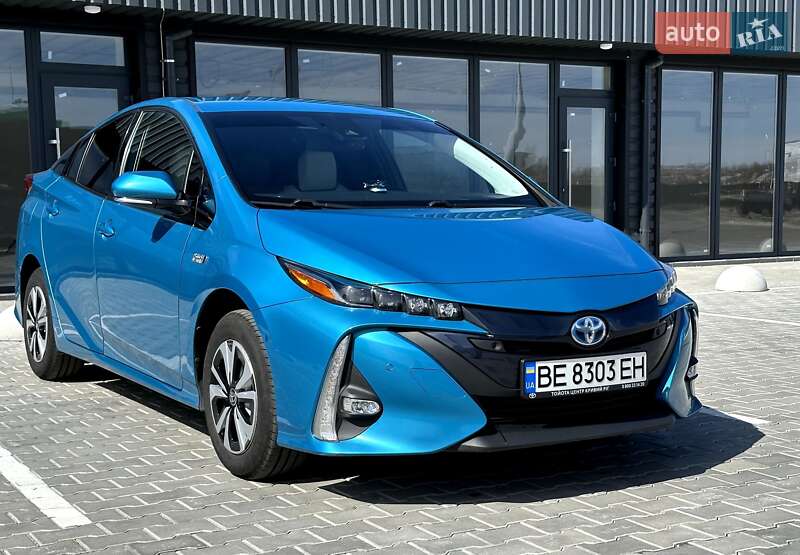 Toyota Prius prime (2017)