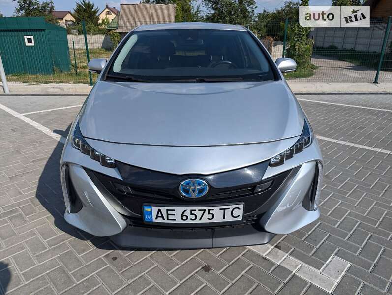 Toyota Prius prime (2019)