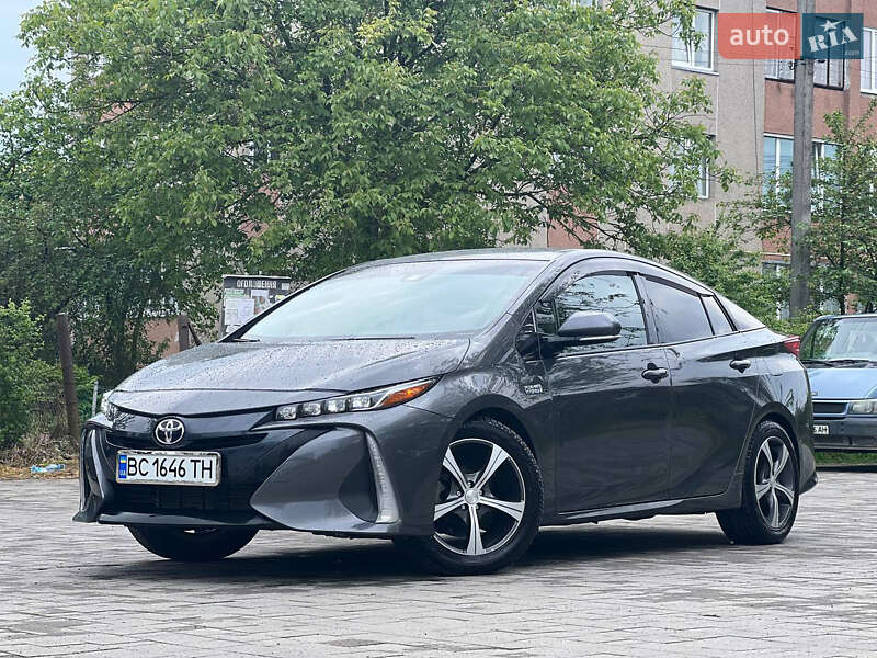 Toyota Prius prime (2019)