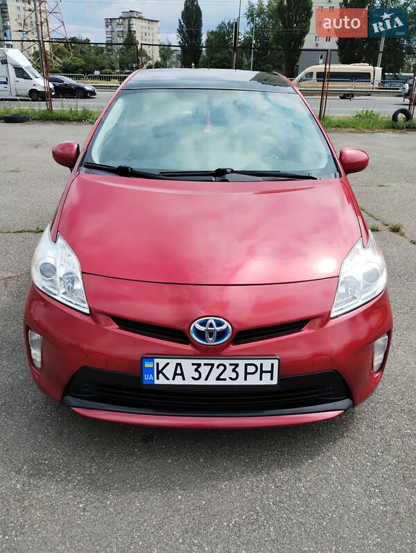 Toyota Prius (2014)