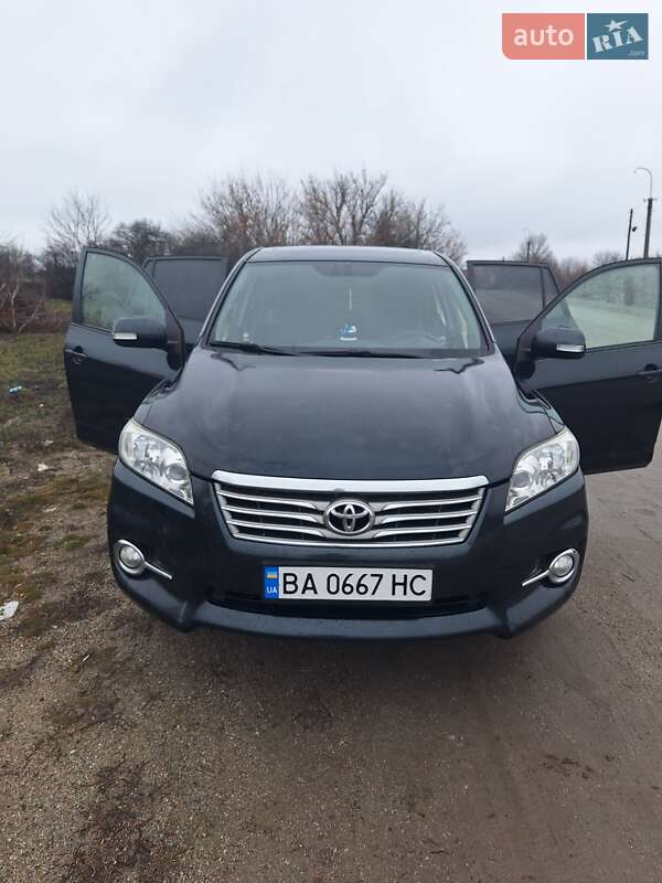 Toyota Rav4 (2010)