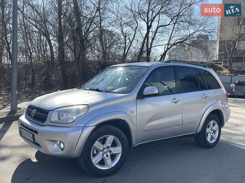 Toyota Rav4 (2005)