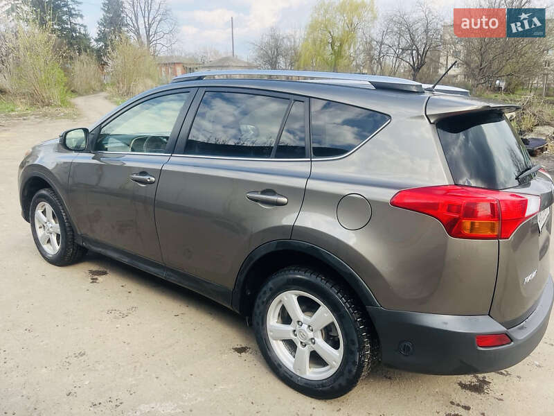 Toyota Rav4 (2014)