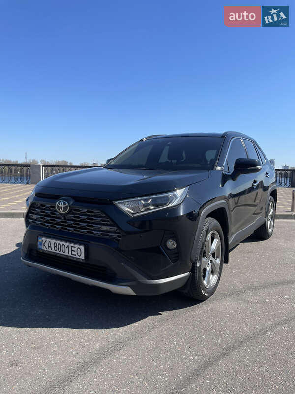 Toyota Rav4 (2021)
