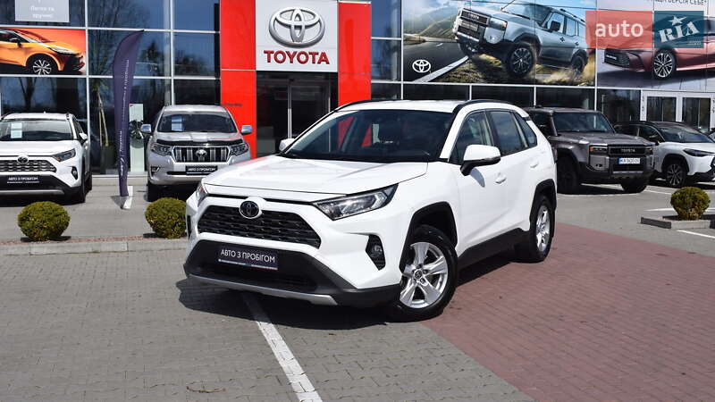 Toyota Rav4 (2021)