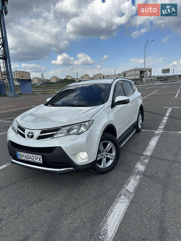 Toyota Rav4 (2013)