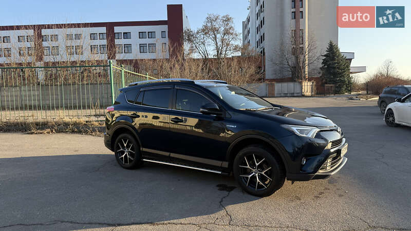 Toyota Rav4 (2017)