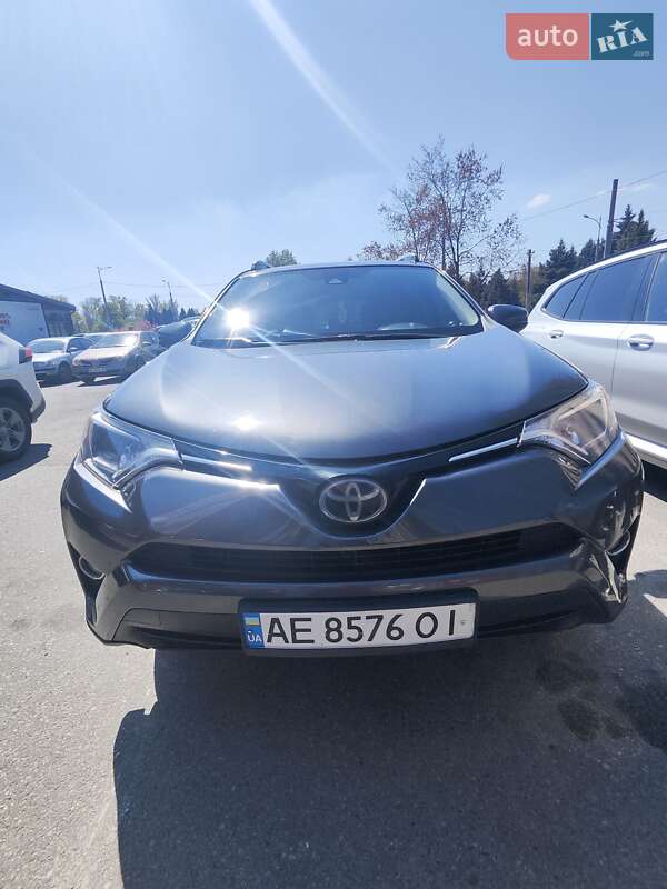Toyota Rav4 (2016)
