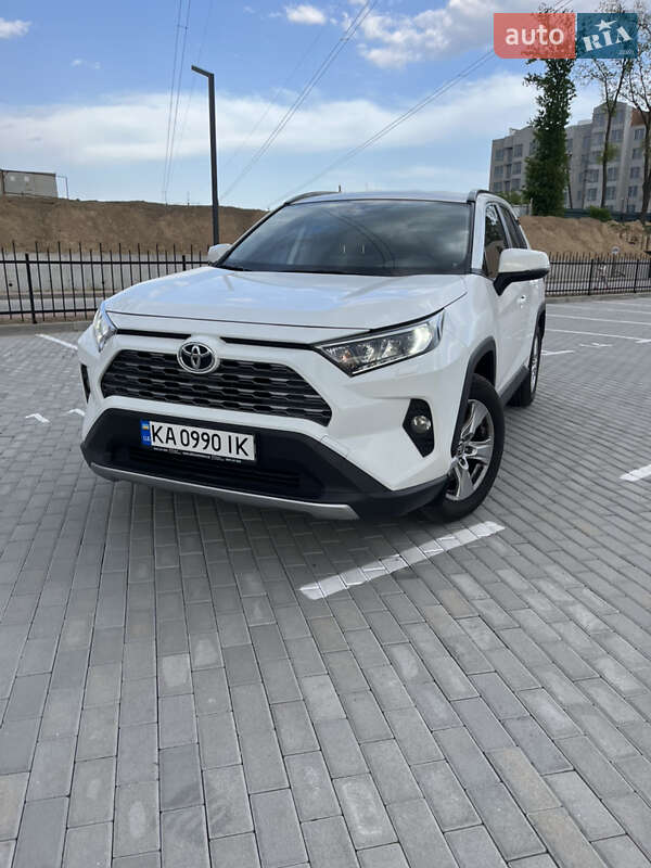 Toyota Rav4 (2019)