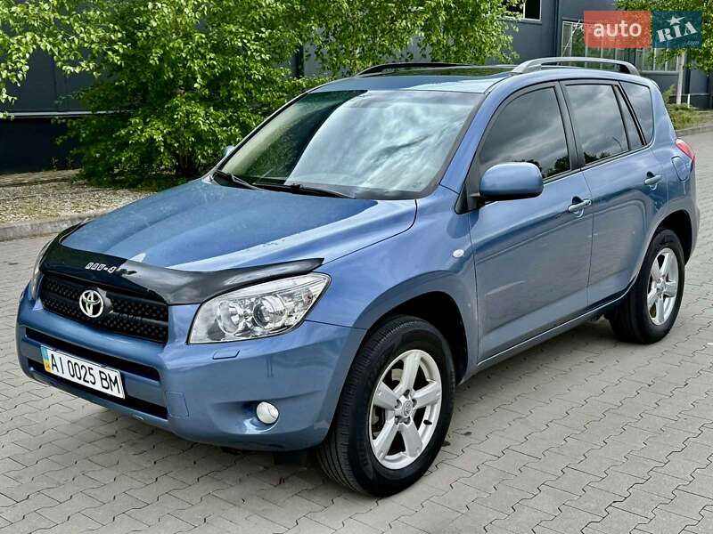 Toyota Rav4 (2008)