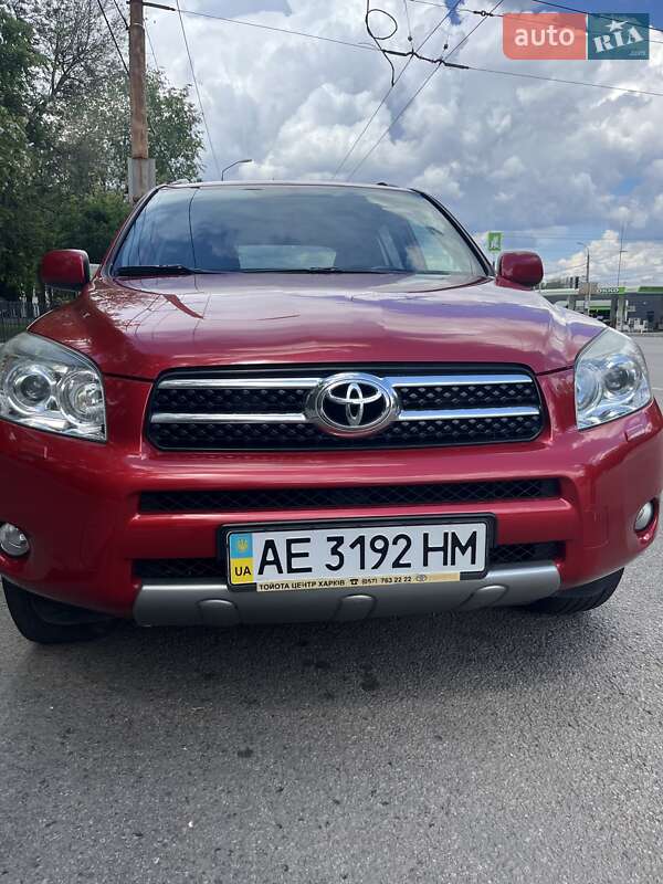 Toyota Rav4 (2008)